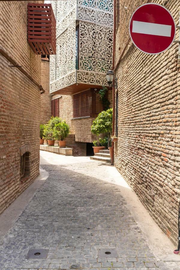 ★ Blue Door Rhapsody ★ - Special Stay In Old Town! Tbilissi Extérieur photo